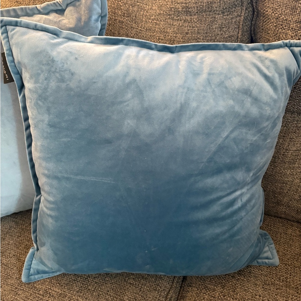 Tahari Home Sky Blue Velvet Cushion 20x20